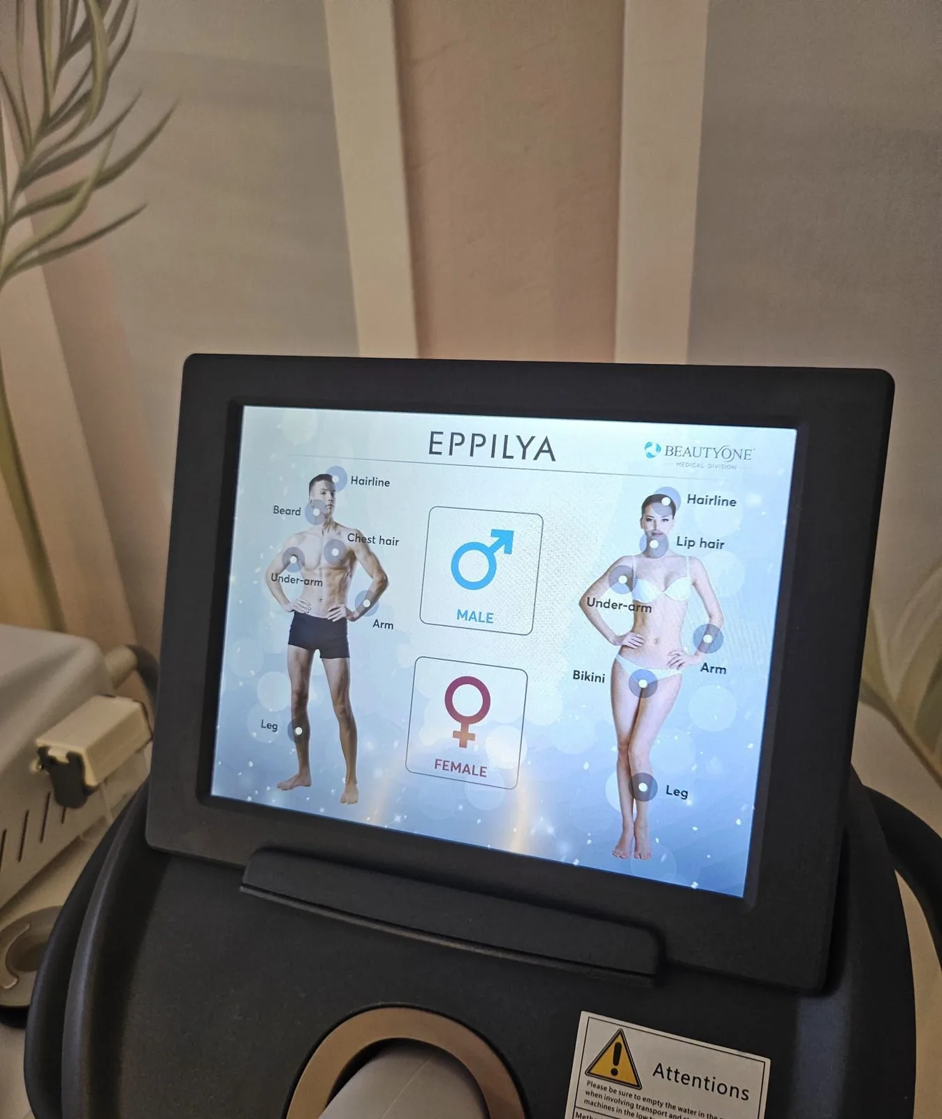 Aparatul de epilare definitivă cu laser diodă din salonul Cellulite Expert